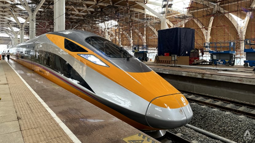 Indonesia akan lakukan studi awal rute kereta cepat Bandung-Surabaya Indonesia akan lakukan studi awal rute kereta cepat Bandung-Surabaya