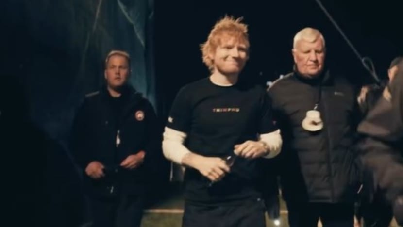 Ed Sheeran ukir sejarah sebagai artis internasional pertama yang konser di Bhutan