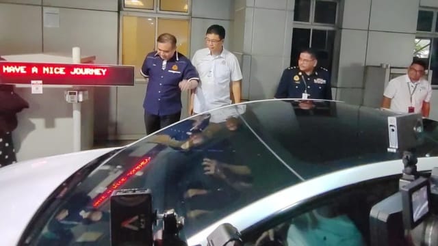没有登记VEP就入境 马国：已向50名狮城车主发警告