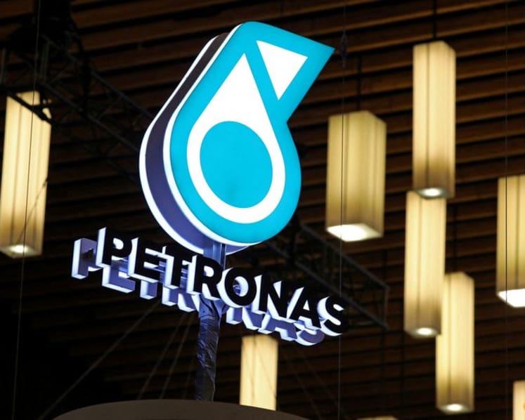 Eni-Petronas JV seen reaching $2.7 billion net income in 2030, Italian daily reports
