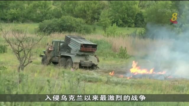 乌东卢甘斯克工业区 遭俄军猛烈攻击