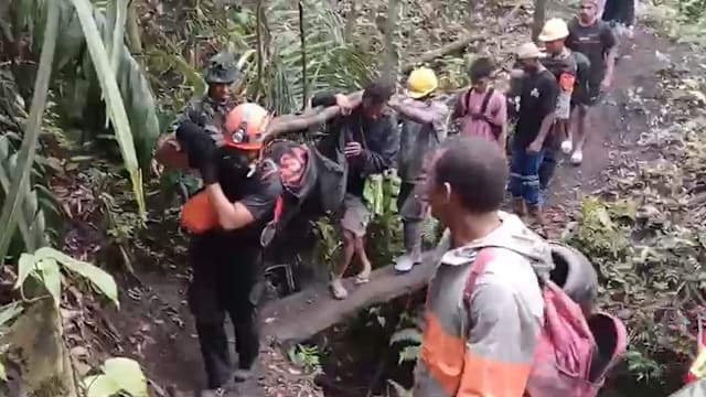 印尼火山喷发 首名遇难者遗体已寻获