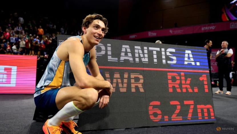 Duplantis breaks world pole vault record for 11th time Duplantis breaks world pole vault record for 11th time