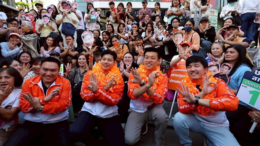 Pemilu Thailand 2026: dapatkah 'gelombang oranye' yang dimotori anak muda kembali berjaya?
