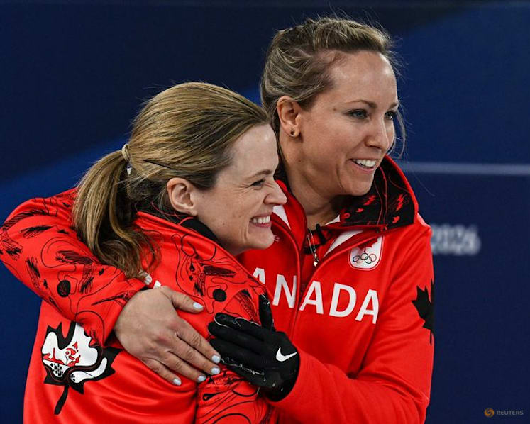 Curling-Homan finally gets her medal as Canada beat US to win women's bronze
