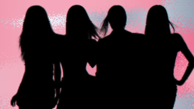 0.1秒认出偶像！BLACKPINK天价合体？朝日啤酒“影子广告”引猜想