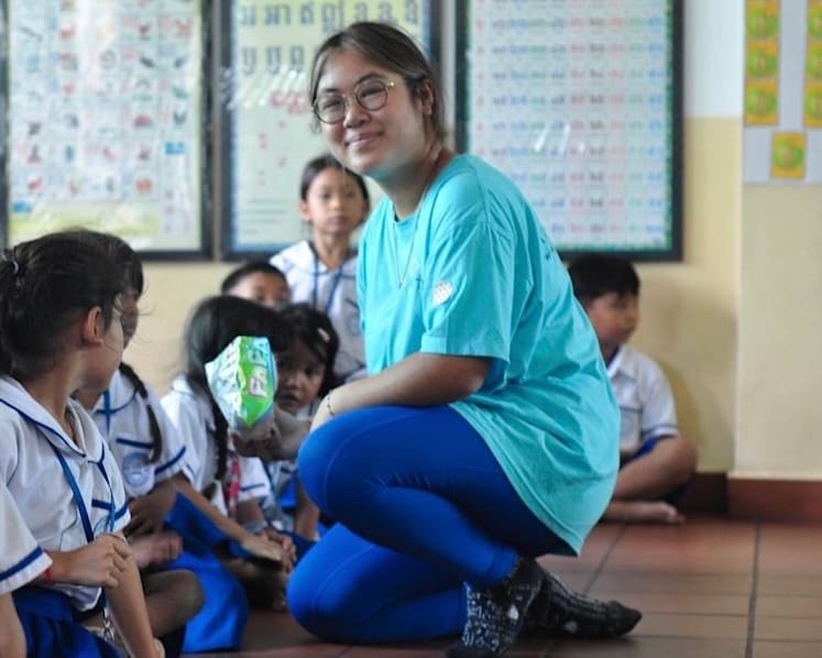 She once struggled with school but is now a recipient of Singapore's highest youth development award She once struggled with school but is now a recipient of Singapore's highest youth development award