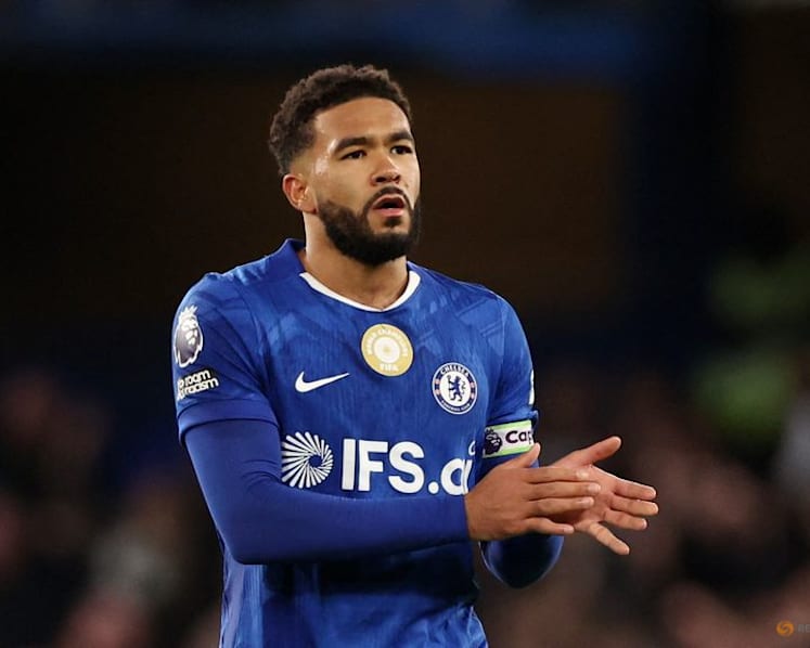 Chelsea captain James ruled out of PSG clash with hamstring injury