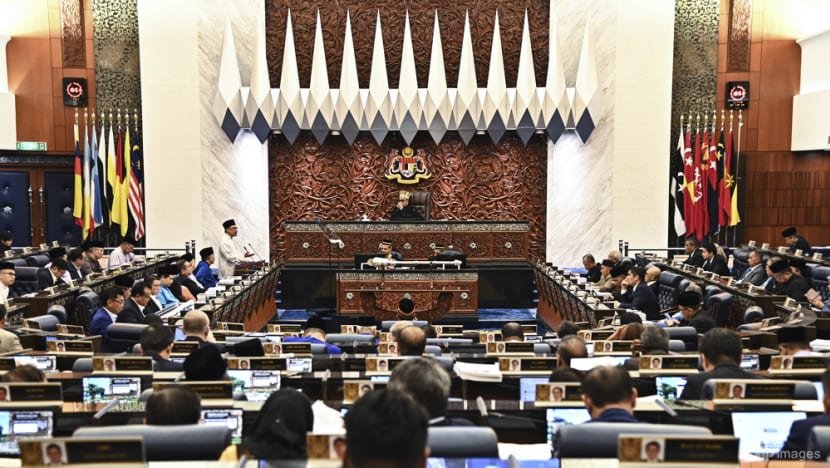 Commentary: Loopholes in Malaysia’s anti-defection law Commentary: Loopholes in Malaysia’s anti-defection law
