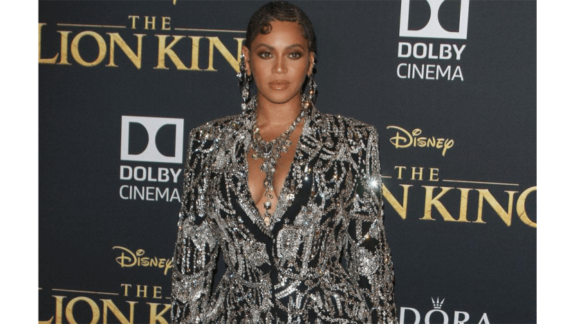 Beyonce wants 'normal people' for music video