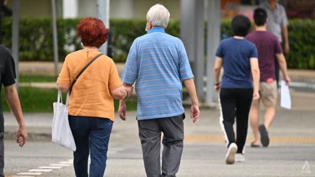 我国人口老龄化速度加快 近两成是65岁或以上