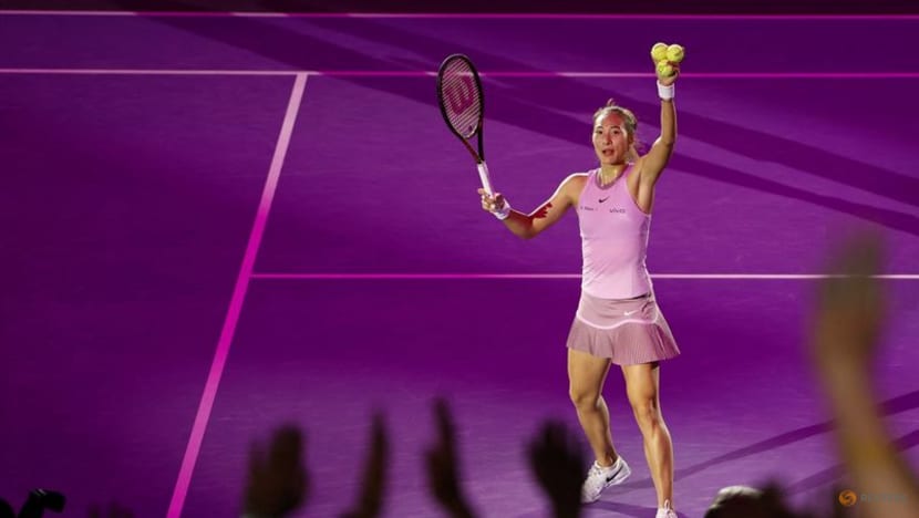 Zheng beats Paolini to march into WTA Finals semis