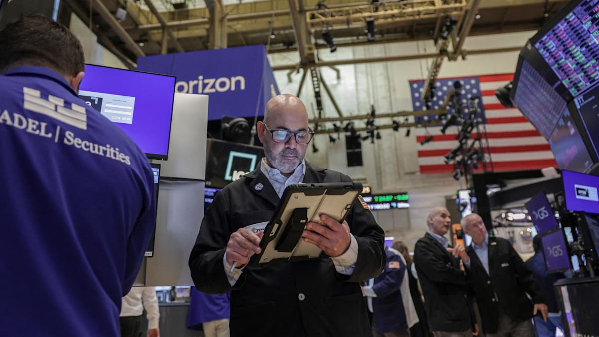 Stocks tumble as US-Iran impasse fuels inflation fears?