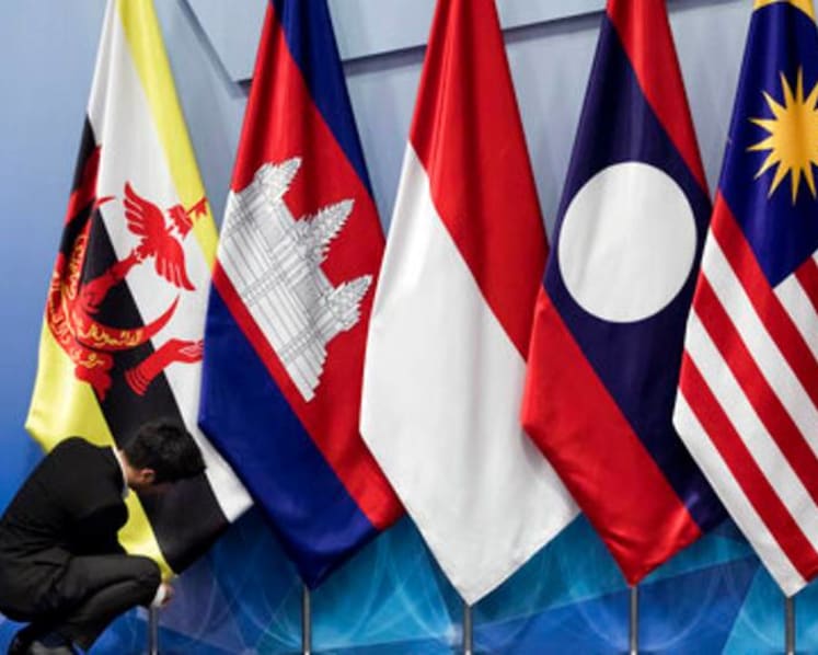 China hosts Southeast Asian ministers amid heightened competition with US