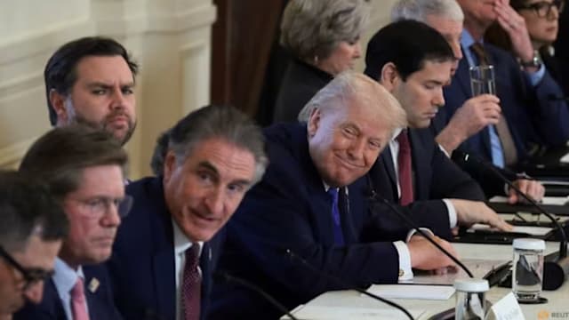 为防俄中占领格陵兰 特朗普再提或动用武力夺取