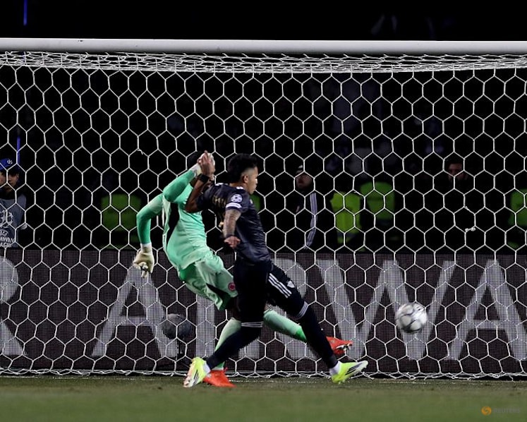 Qarabag boost Champions League playoff hopes with late win over Frankfurt