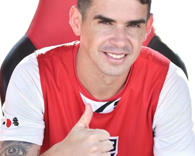 Brazilian Oscar retires at 34 with cardiac issues