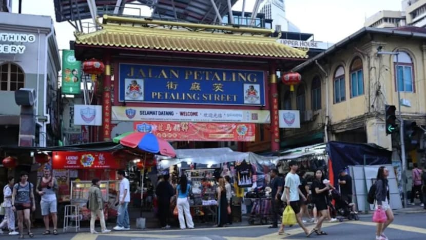 Jalan Petaling di Kuala Lumpur berwajah baharu, tarikan pelancong tempatan & antarabangsa