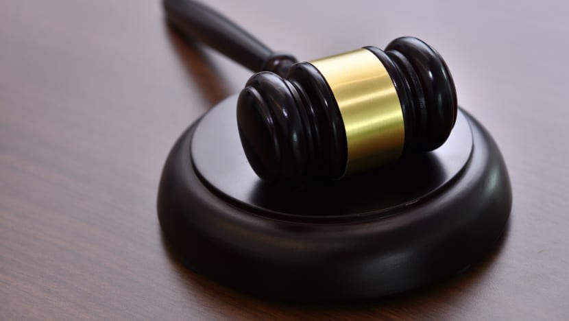 Teacher admits sexually exploiting 14-year-old student after plying her with gifts Teacher admits sexually exploiting 14-year-old student after plying her with gifts