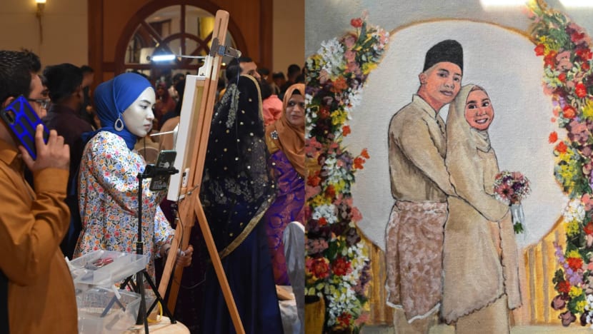 Lulusan Lasalle, Nurul Izzaty, lukis 'live' gambar mempelai di majlis kahwin SG & Malaysia Lulusan Lasalle, Nurul Izzaty, lukis 'live' gambar mempelai di majlis kahwin SG & Malaysia