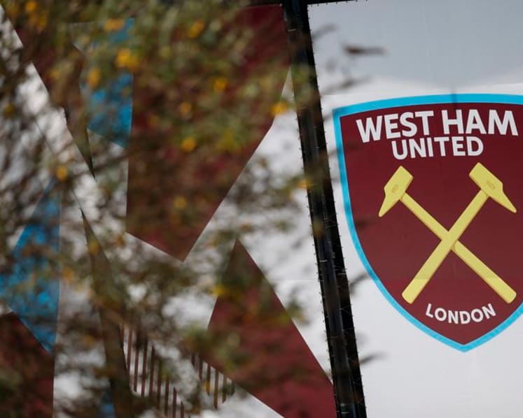 Consortium led by Staveley to buy Gold family's stakes in West Ham
