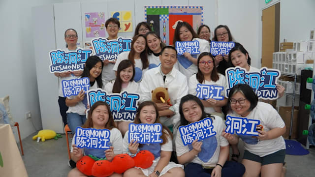 陈泂江与粉丝温馨相聚！若再获“10大”就将“毕业”，粉丝团暖心喊话