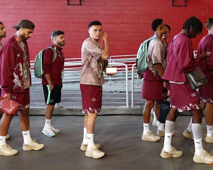 Qatar's top scorer Almoez on the bench, Swiss largely unchanged