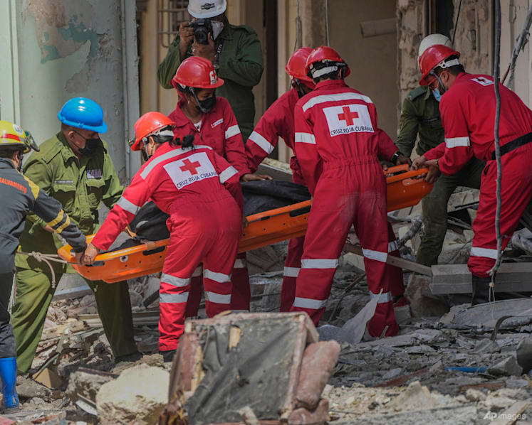 Crews work through 2nd night after Cuba hotel blast kills 27