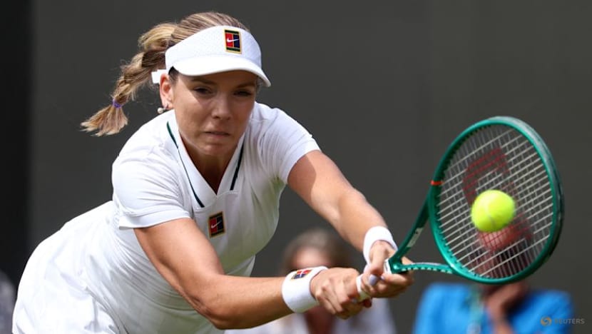 Boulter loss continues British slump, but Swan stops the rot