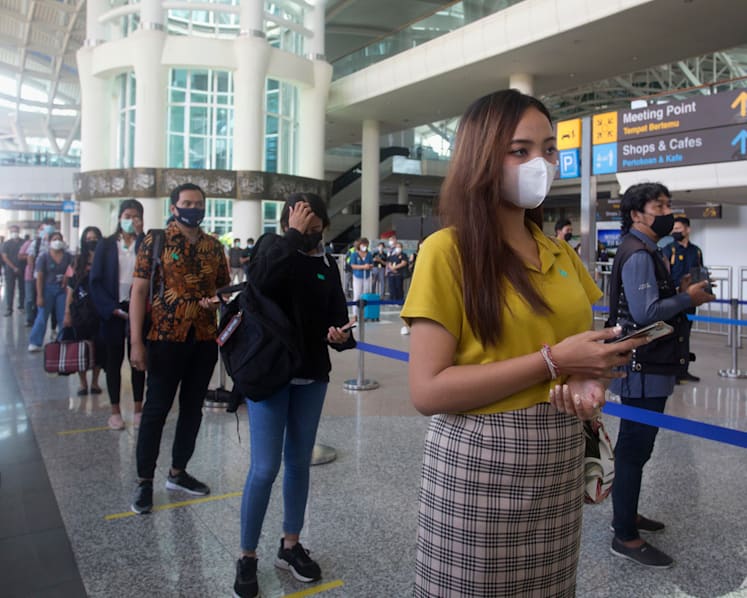Indonesia lifts COVID-19 test requirement for vaccinated inbound travellers 