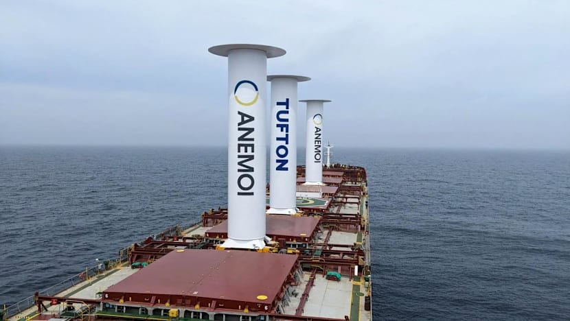 UK funds efforts to curb greenhouse gases from shipping industry