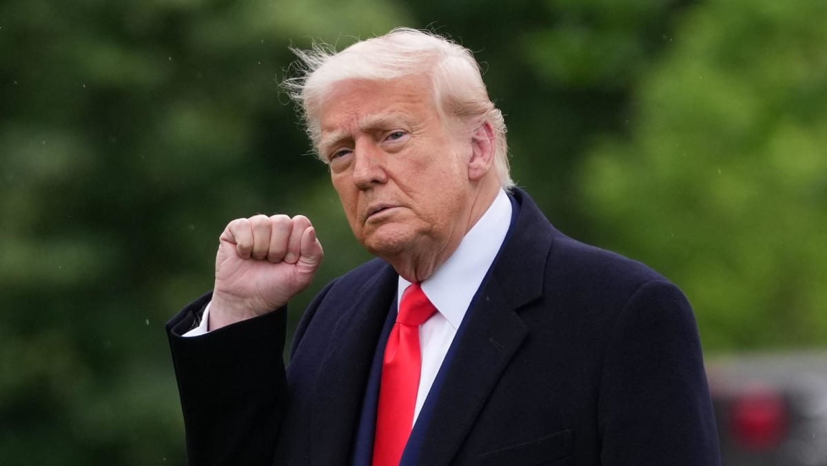 Trump administration weighs adding 36 countries to travel ban, memo says