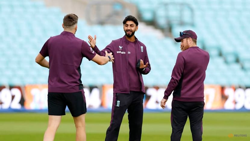 England call up Bashir and Potts for Sydney Ashes test