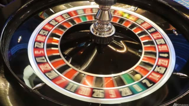开出心仪号码就给“小费” 金沙赌客串谋轮盘荷官双判监