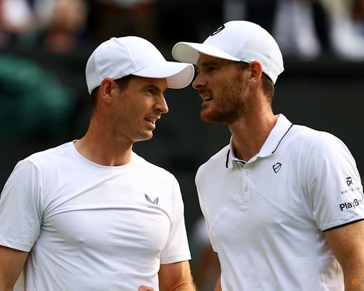 Former doubles world number one Jamie Murray retires