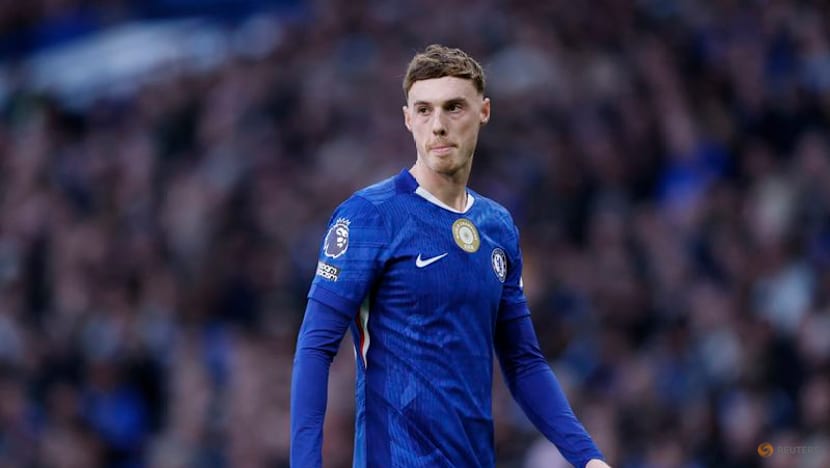 Chelsea return to top four with 2-0 home win over Everton