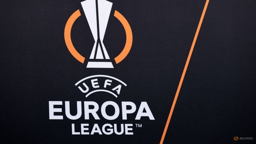 Roma face Porto test in Europa League knockout phase playoff Roma face Porto test in Europa League knockout phase playoff
