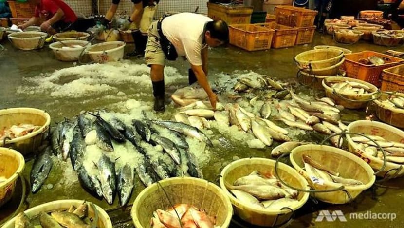 Penjual ikan di semua pasar akan jalani ujian COVID-19: MOH Penjual ikan di semua pasar akan jalani ujian COVID-19: MOH