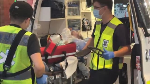 疑白血球异常，袁惟仁紧急送院！