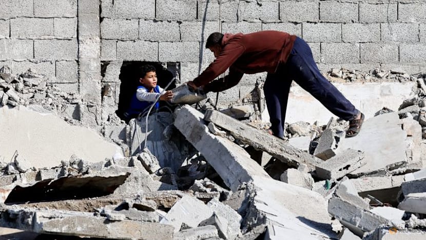 Israel strikes Hezbollah and Hamas targets in Lebanon ahead of a key disarmament meeting