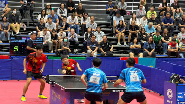 直落三局战胜马国组合 我国乒乓球混合双打摘下金牌