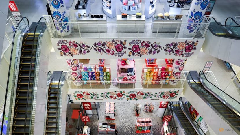 Thai economy improves in September but slows in third quarter 