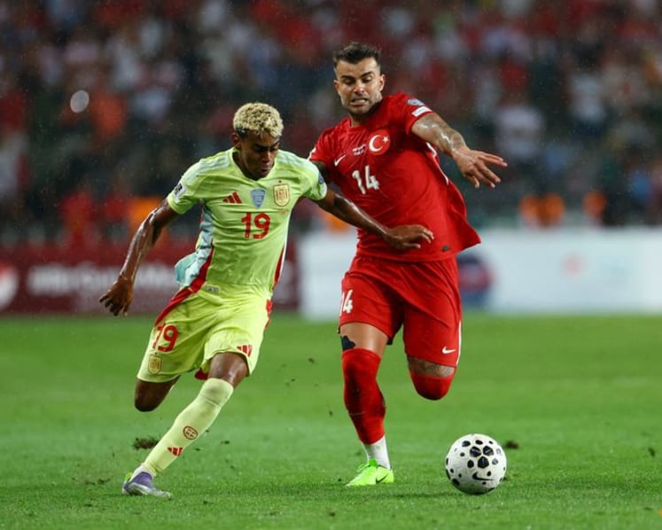 Ruthless Spain dismantle Turkey as Merino hat-trick seals 6-0 win