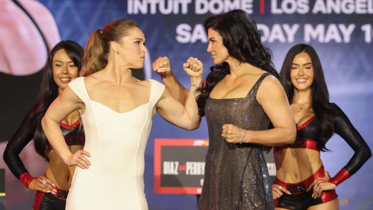 MMA-Rousey says her comeback bout against Carano is the biggest MMA fight of all time