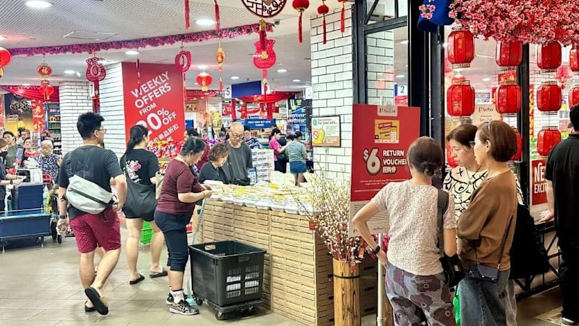 FairPrice கடைகளில் $100 செலவு செய்தால் $8 பற்றுச்சீட்டு