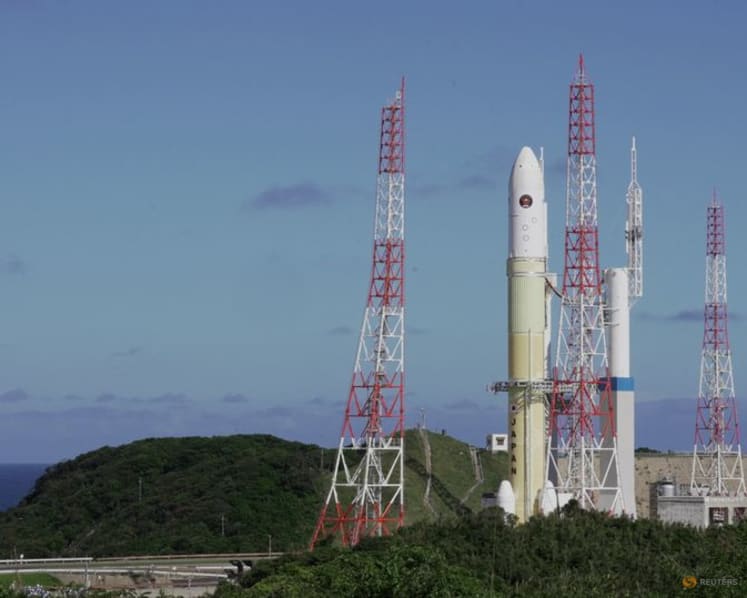 Japan launches mission to return samples from Mars moon