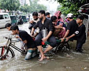 Bangladesh floods heighten dengue, cholera risks, says IFRC