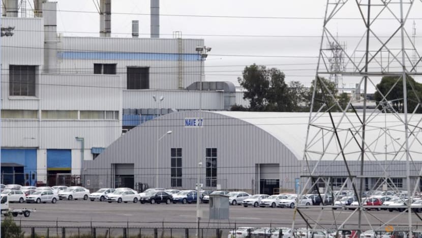 Global car industry in firing line of Trump's tariff threats vs Mexico, Canada Global car industry in firing line of Trump's tariff threats vs Mexico, Canada