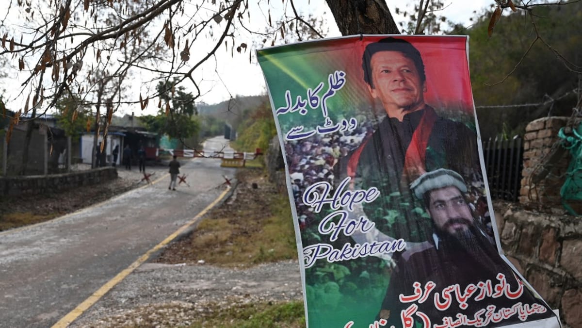 Pakistan ex-PM Khan, wife appeal against graft convictions Pakistan ex-PM Khan, wife appeal against graft convictions