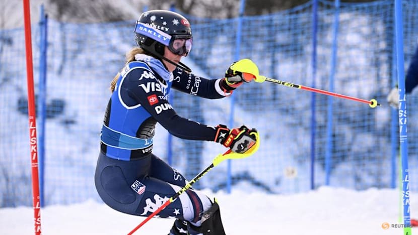 Alpine skiing-Super Shiffrin blasts to slalom victory in Levi